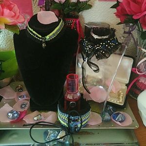 🆕3 Choker 📿 Bling Bundle Corset & Clasp Style